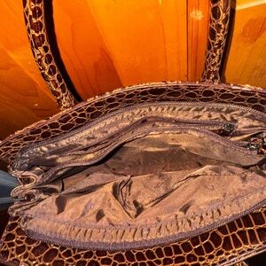 Brown Carpisa croc embossed set